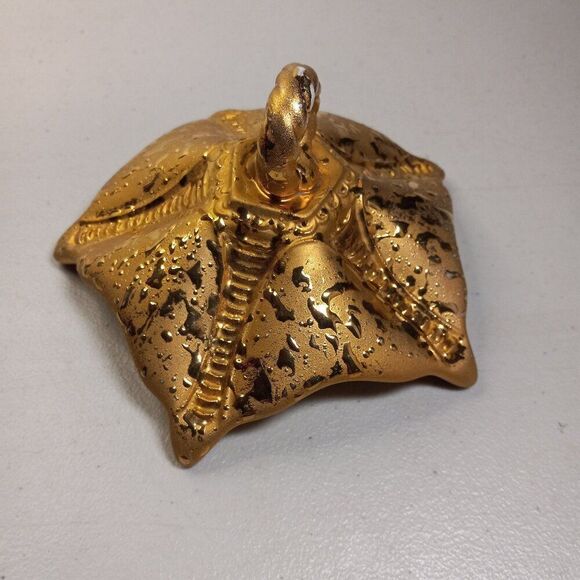 Vintage Elegant Weeping Gold Leaf 22Kt Nut Candy Cover Lid ONLY - Picture 2 of 7